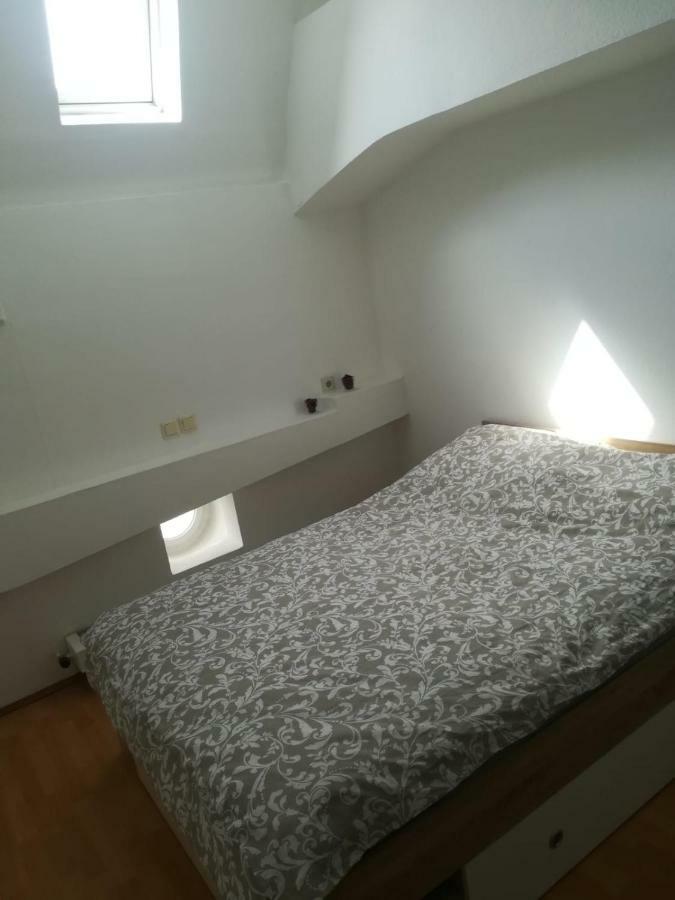 וינה Ferienwohnung Hietzing מראה חיצוני תמונה